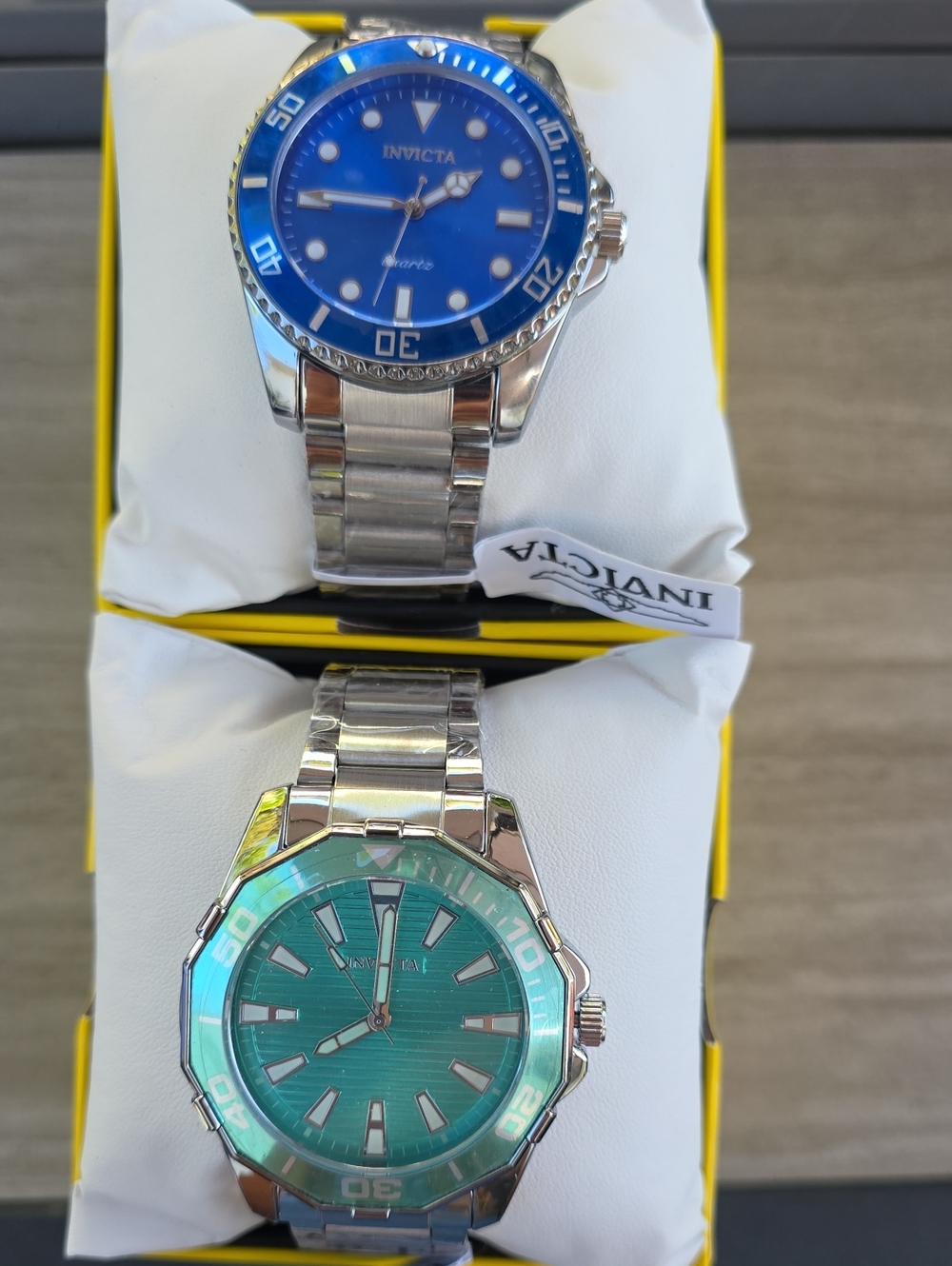 739.  Pair Of Men's Invicta Pro Diver Watches